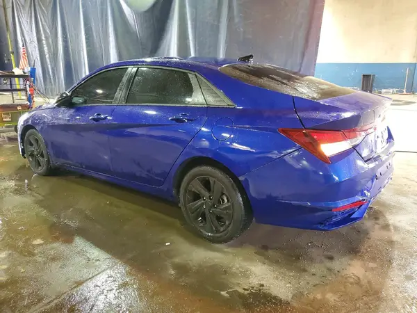 KMHLM4AG8NU320943 2022 HYUNDAI ELANTRA - Image 2