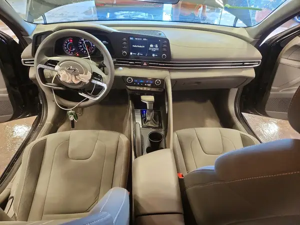 KMHLM4AG8NU325365 2022 HYUNDAI ELANTRA - Image 8
