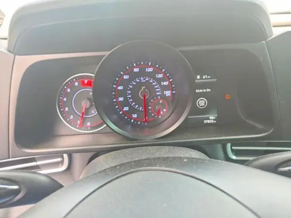 KMHLM4AG8NU339816 2022 HYUNDAI ELANTRA - Image 8