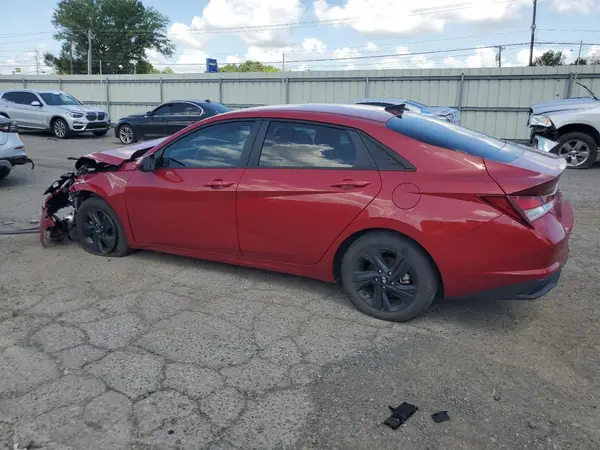 KMHLM4AG8NU350962 2022 HYUNDAI ELANTRA - Image 2