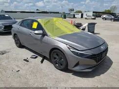 KMHLM4AG8NU353439 2022 HYUNDAI ELANTRA