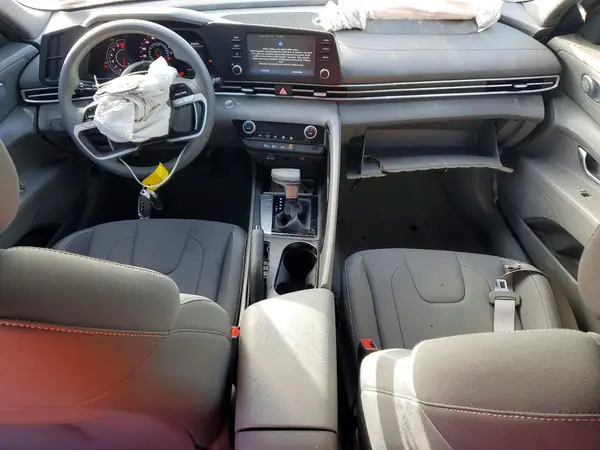 KMHLM4AG8PU374133 2023 HYUNDAI ELANTRA - Image 8