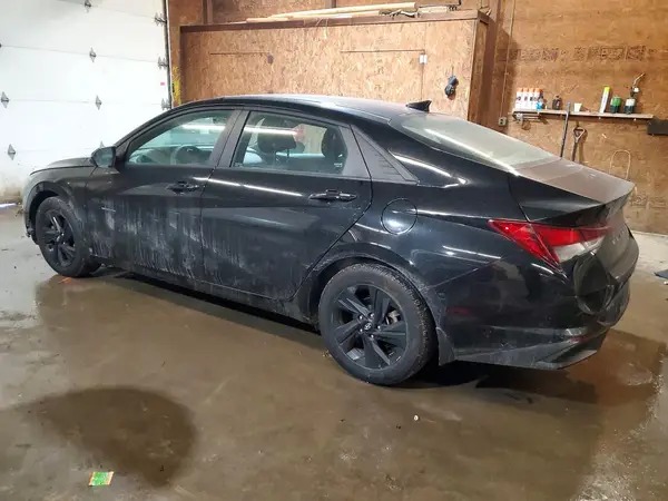 KMHLM4AG8PU375489 2023 HYUNDAI ELANTRA - Image 2