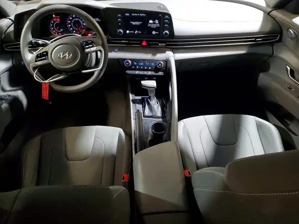 KMHLM4AG8PU375489 2023 HYUNDAI ELANTRA - Image 8