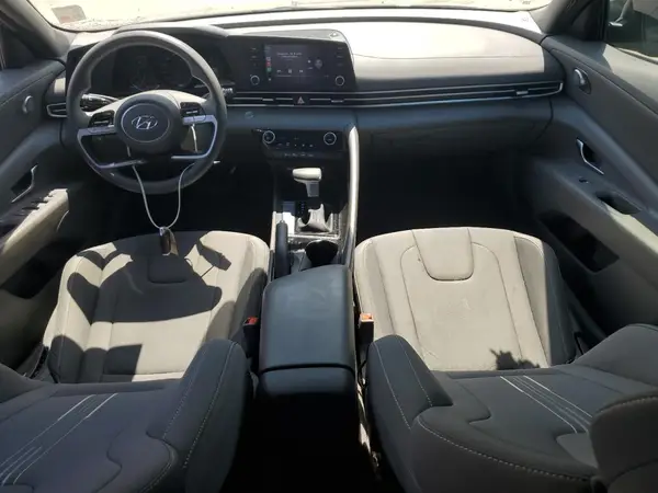 KMHLM4AG8PU380529 2023 HYUNDAI ELANTRA - Image 8