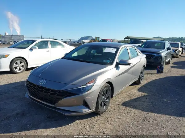 KMHLM4AG8PU391837 2023 HYUNDAI ELANTRA - Image 2