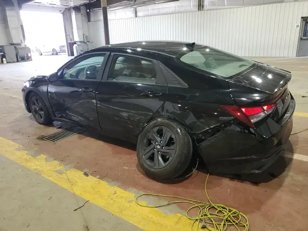 KMHLM4AG8PU397735 2023 HYUNDAI ELANTRA - Image 2