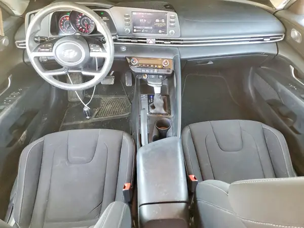 KMHLM4AG8PU397752 2023 HYUNDAI ELANTRA - Image 8