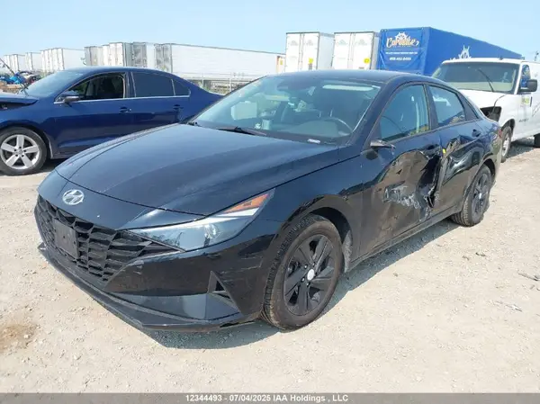 KMHLM4AG8PU404912 2023 HYUNDAI ELANTRA - Image 2