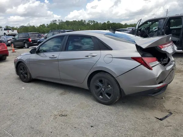KMHLM4AG8PU429941 2023 HYUNDAI ELANTRA - Image 2
