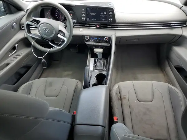 KMHLM4AG8PU429941 2023 HYUNDAI ELANTRA - Image 8