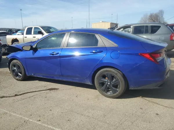 KMHLM4AG8PU434279 2023 HYUNDAI ELANTRA - Image 2