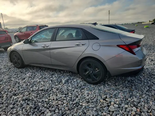 KMHLM4AG8PU435495 2023 HYUNDAI ELANTRA - Image 2