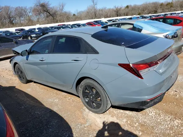 KMHLM4AG8PU442351 2023 HYUNDAI ELANTRA - Image 2