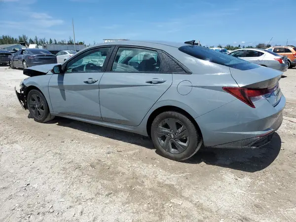 KMHLM4AG8PU443838 2023 HYUNDAI ELANTRA - Image 2