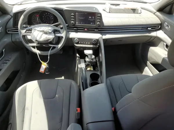 KMHLM4AG8PU443838 2023 HYUNDAI ELANTRA - Image 8