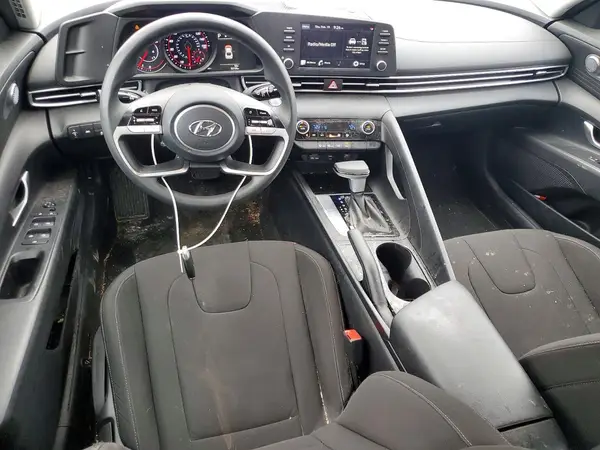 KMHLM4AG8PU448313 2023 HYUNDAI ELANTRA - Image 8