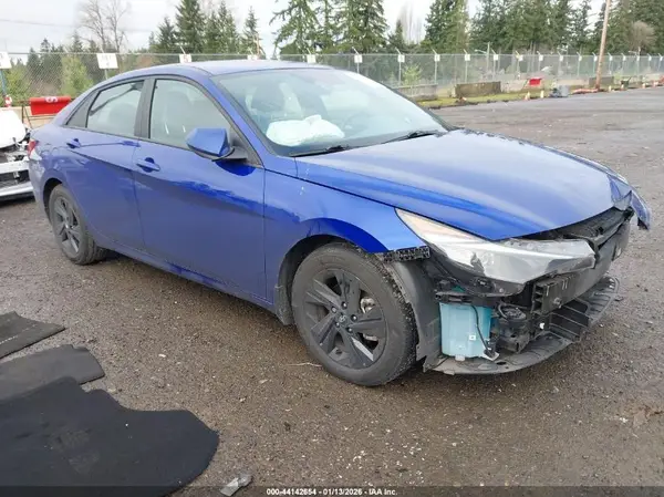 KMHLM4AG8PU456301 2023 HYUNDAI ELANTRA - Image 1