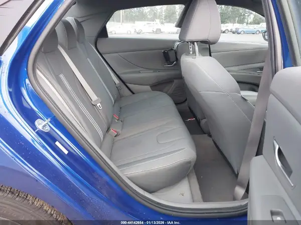 KMHLM4AG8PU456301 2023 HYUNDAI ELANTRA - Image 8