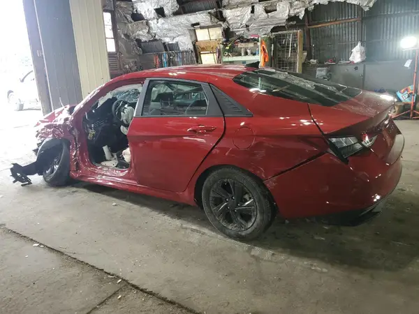 KMHLM4AG8PU458355 2023 HYUNDAI ELANTRA - Image 2