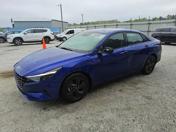 KMHLM4AG8PU471249 2023 HYUNDAI ELANTRA - Image 1