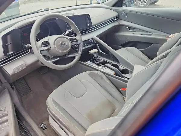 KMHLM4AG8PU494675 2023 HYUNDAI ELANTRA - Image 8