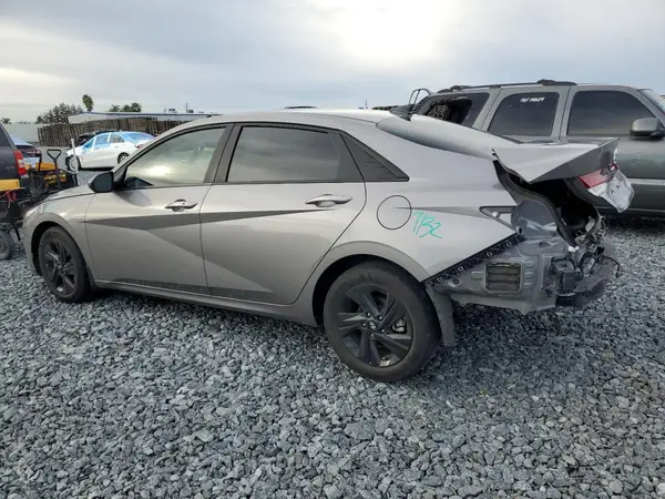 KMHLM4AG8PU510468 2023 HYUNDAI ELANTRA - Image 2