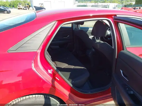 KMHLM4AG8PU512012 2023 HYUNDAI ELANTRA - Image 8