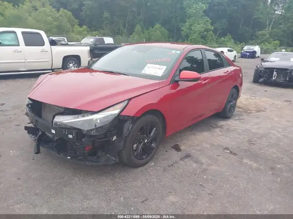 KMHLM4AG8PU520692 2023 HYUNDAI ELANTRA - Image 2