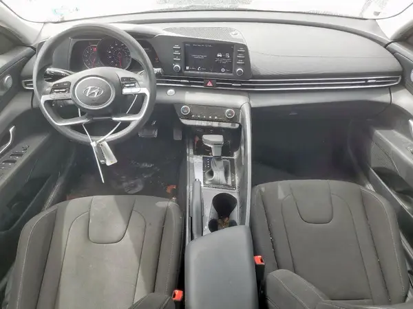 KMHLM4AG8PU520823 2023 HYUNDAI ELANTRA - Image 8