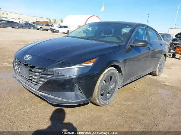 KMHLM4AG8PU527917 2023 HYUNDAI ELANTRA - Image 2