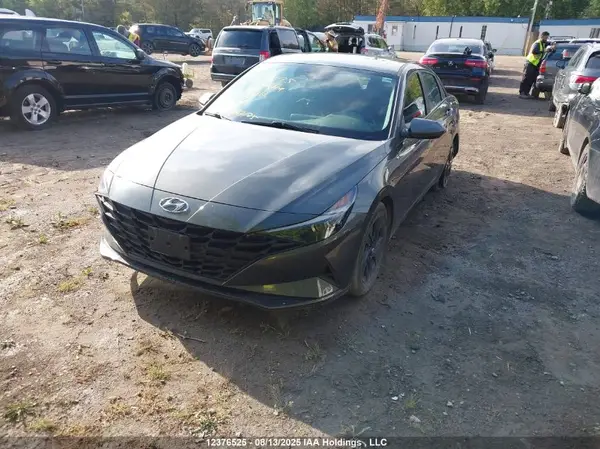 KMHLM4AG8PU533426 2023 HYUNDAI ELANTRA - Image 2