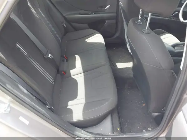 KMHLM4AG8PU555989 2023 HYUNDAI ELANTRA - Image 8