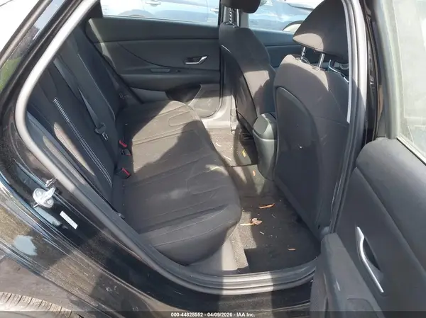 KMHLM4AG8PU571318 2023 HYUNDAI ELANTRA - Image 8