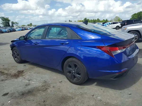 KMHLM4AG8PU577801 2023 HYUNDAI ELANTRA - Image 2