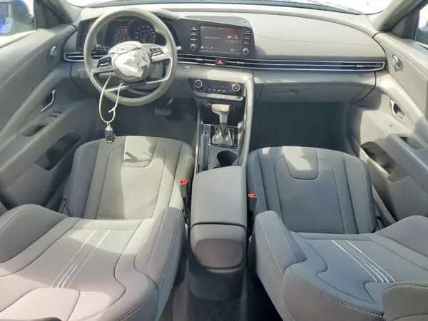 KMHLM4AG8PU577801 2023 HYUNDAI ELANTRA - Image 8