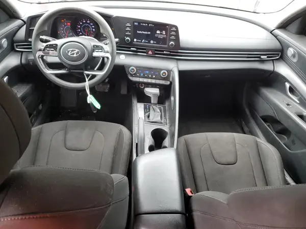 KMHLM4AG8PU583629 2023 HYUNDAI ELANTRA - Image 8