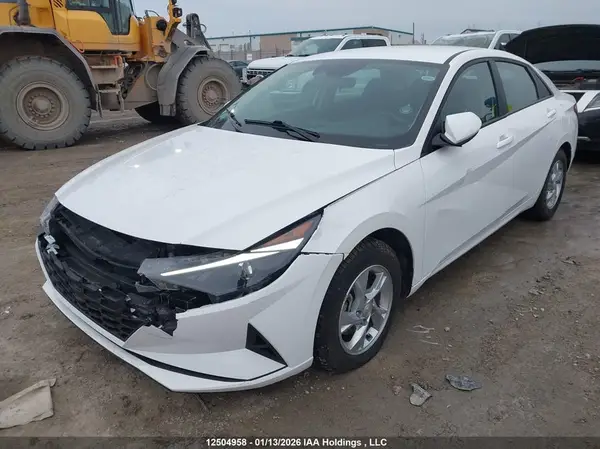 KMHLM4AG8PU586109 2023 HYUNDAI ELANTRA - Image 2