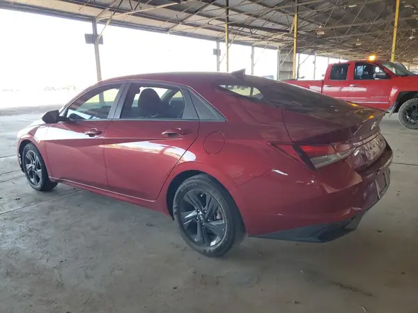 KMHLM4AG8PU600560 2023 HYUNDAI ELANTRA - Image 2