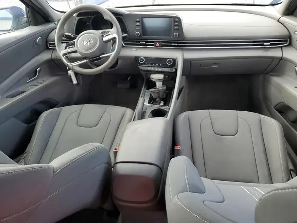 KMHLM4AG8PU602129 2023 HYUNDAI ELANTRA - Image 8