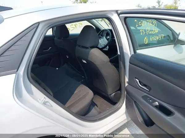 KMHLM4AG8PU602437 2023 HYUNDAI ELANTRA - Image 8