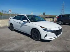 KMHLM4AG8PU607993 2023 HYUNDAI ELANTRA