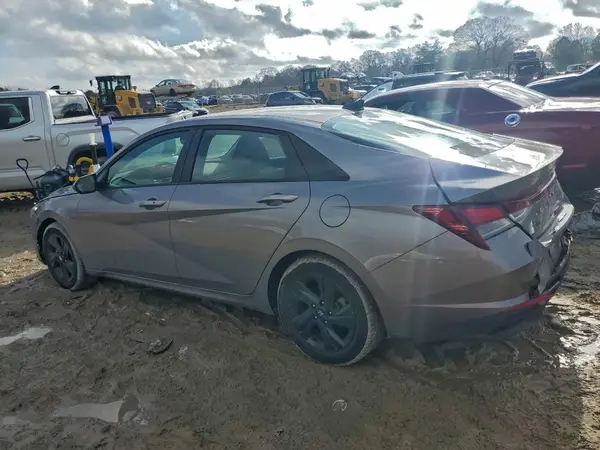 KMHLM4AG8PU621022 2023 HYUNDAI ELANTRA - Image 2