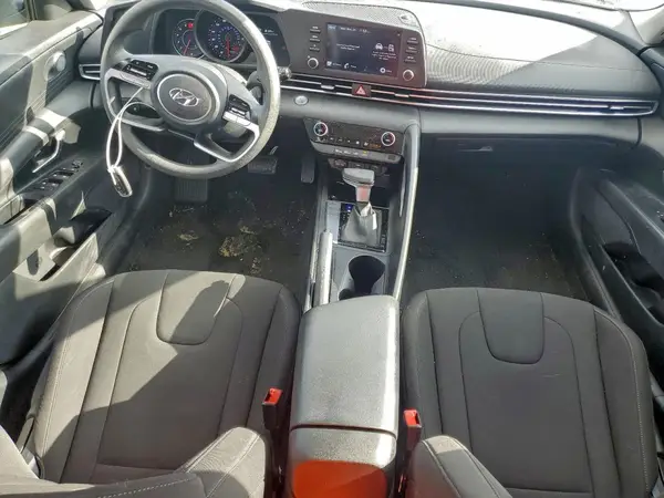 KMHLM4AG8PU621022 2023 HYUNDAI ELANTRA - Image 8