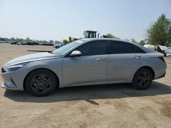 KMHLM4AG8PU626219 2023 HYUNDAI ELANTRA - Image 1