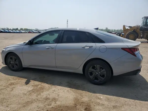 KMHLM4AG8PU626219 2023 HYUNDAI ELANTRA - Image 2