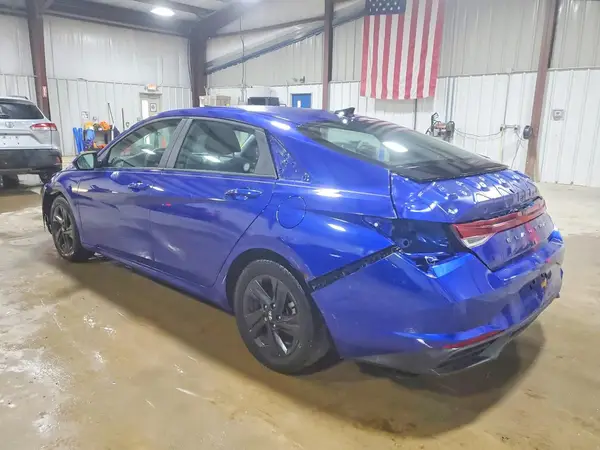 KMHLM4AG9MU068179 2021 HYUNDAI ELANTRA - Image 2