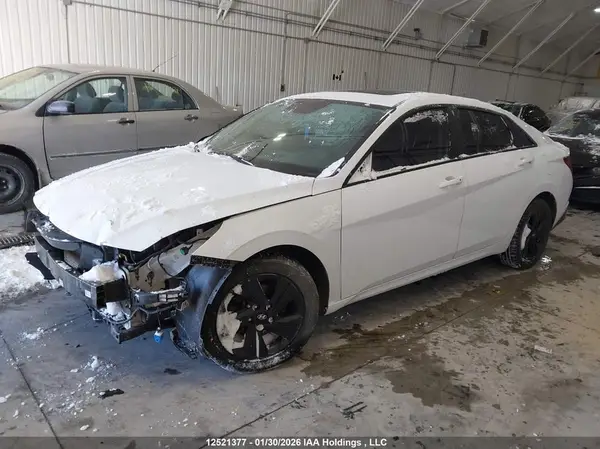 KMHLM4AG9MU068232 2021 HYUNDAI ELANTRA - Image 2
