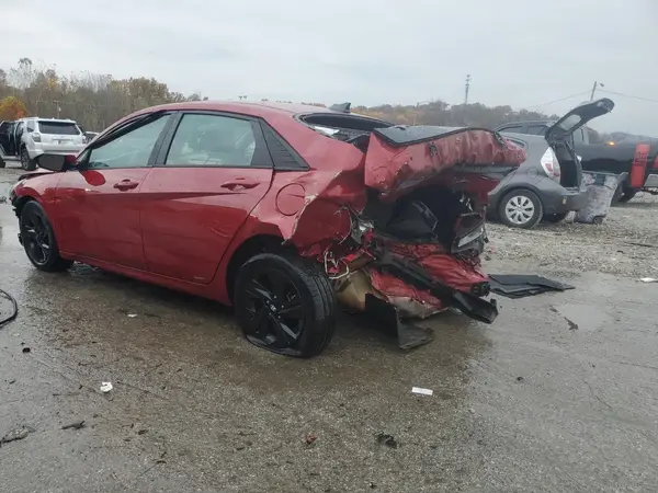 KMHLM4AG9MU069316 2021 HYUNDAI ELANTRA - Image 2