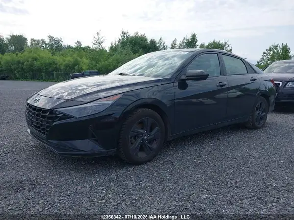 KMHLM4AG9MU073639 2021 HYUNDAI ELANTRA - Image 2